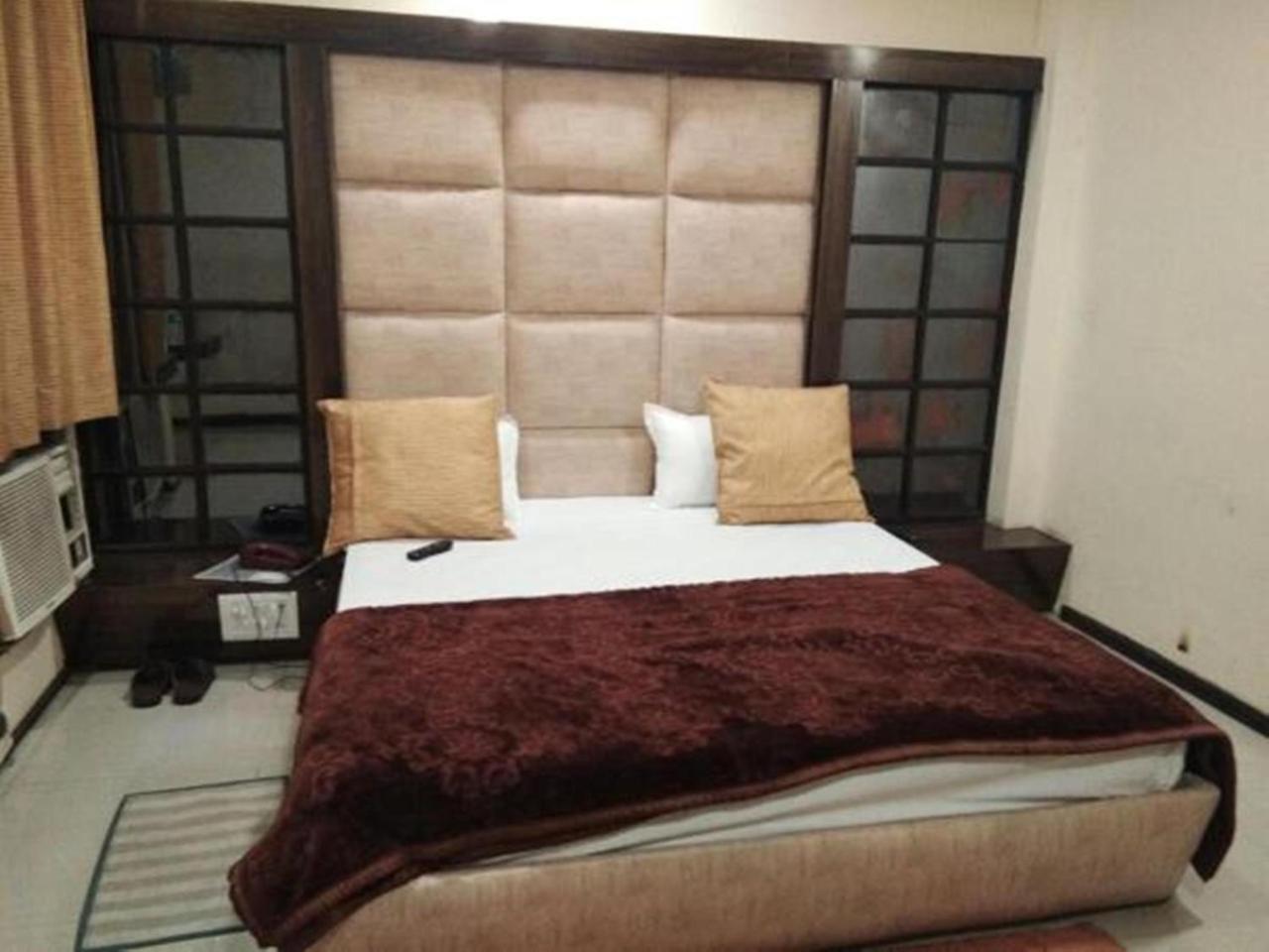 Hotel Shivalik GoldΜποπάλ Εξωτερικό φωτογραφία